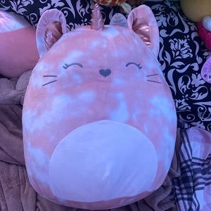 16 inch Feodora cat squishmallow